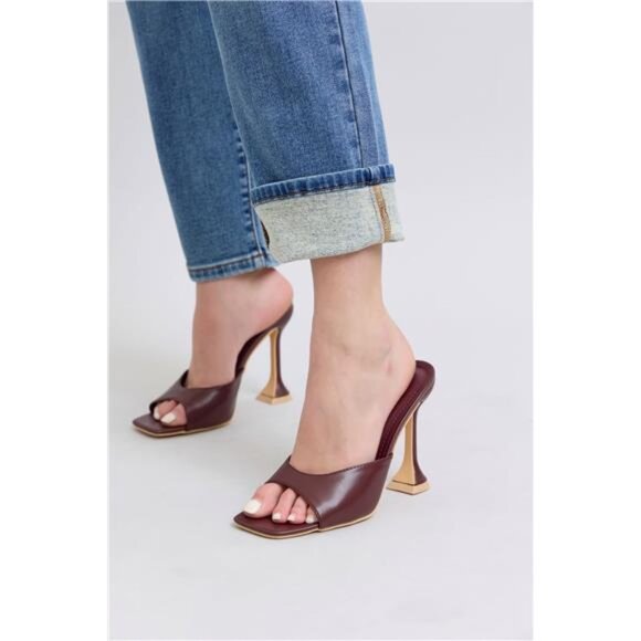 Judy Blue Full Size Run Vintage Wash Thermal Straight Jeans - Picture 9 of 9